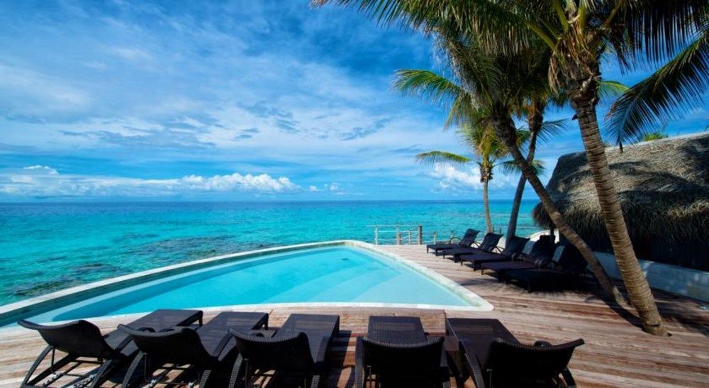 Le Maitai Rangiroa Hotel Аватору Екстериор снимка